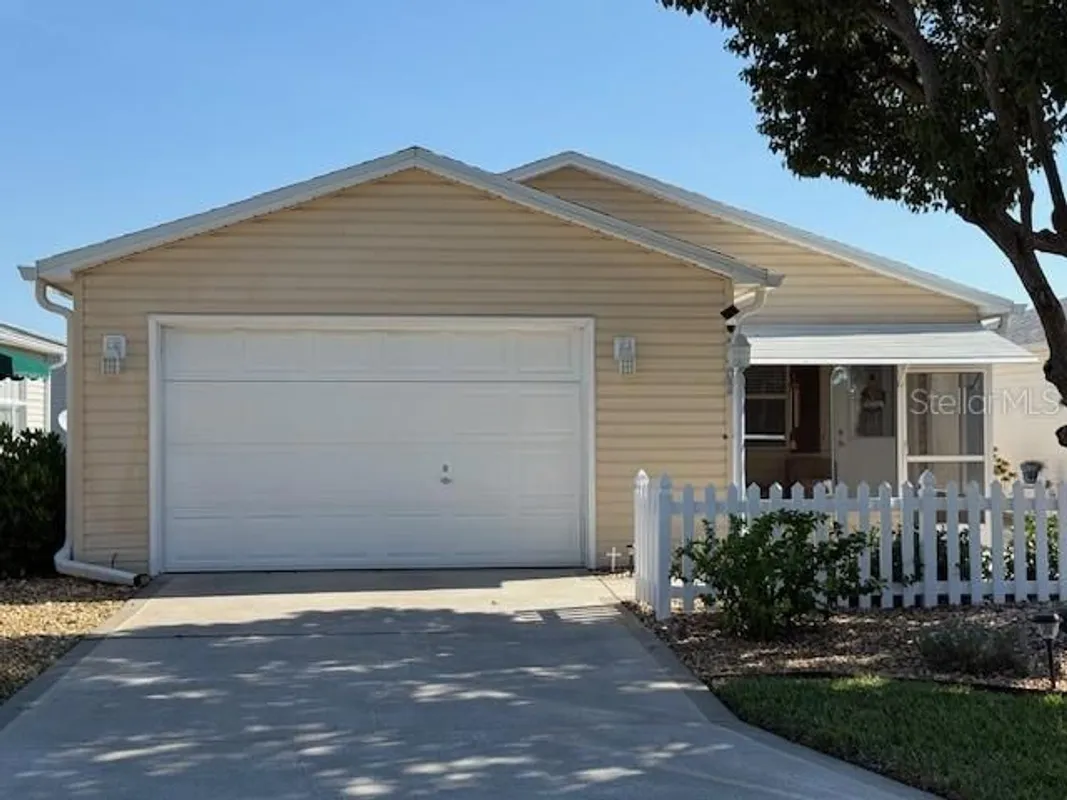 Property Slideshow image 1 of 1 | 1403 espinoza ln, The Villages, FL, 32159
