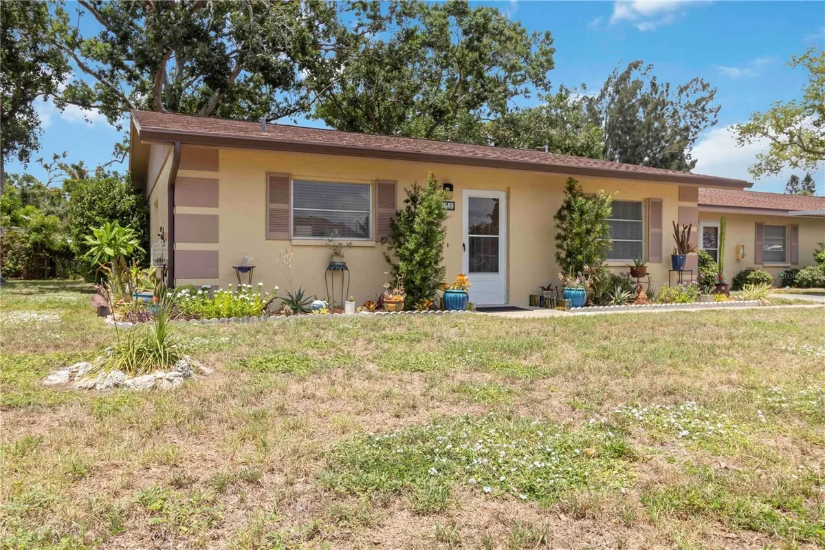 Property Slideshow image 1 of 21 | 4549 tippecanoe trl # 20, Sarasota, FL, 34233