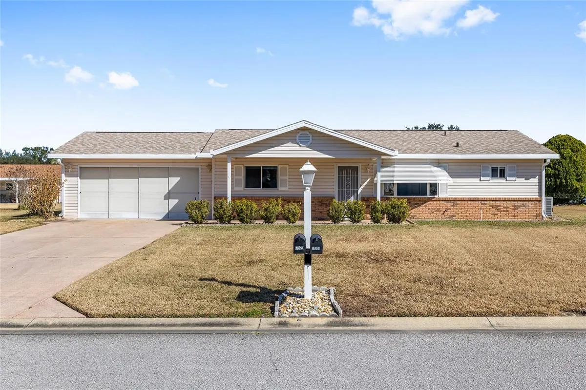 Property Slideshow image 1 of 37 | 17929 se 104th ter, Summerfield, FL, 34491