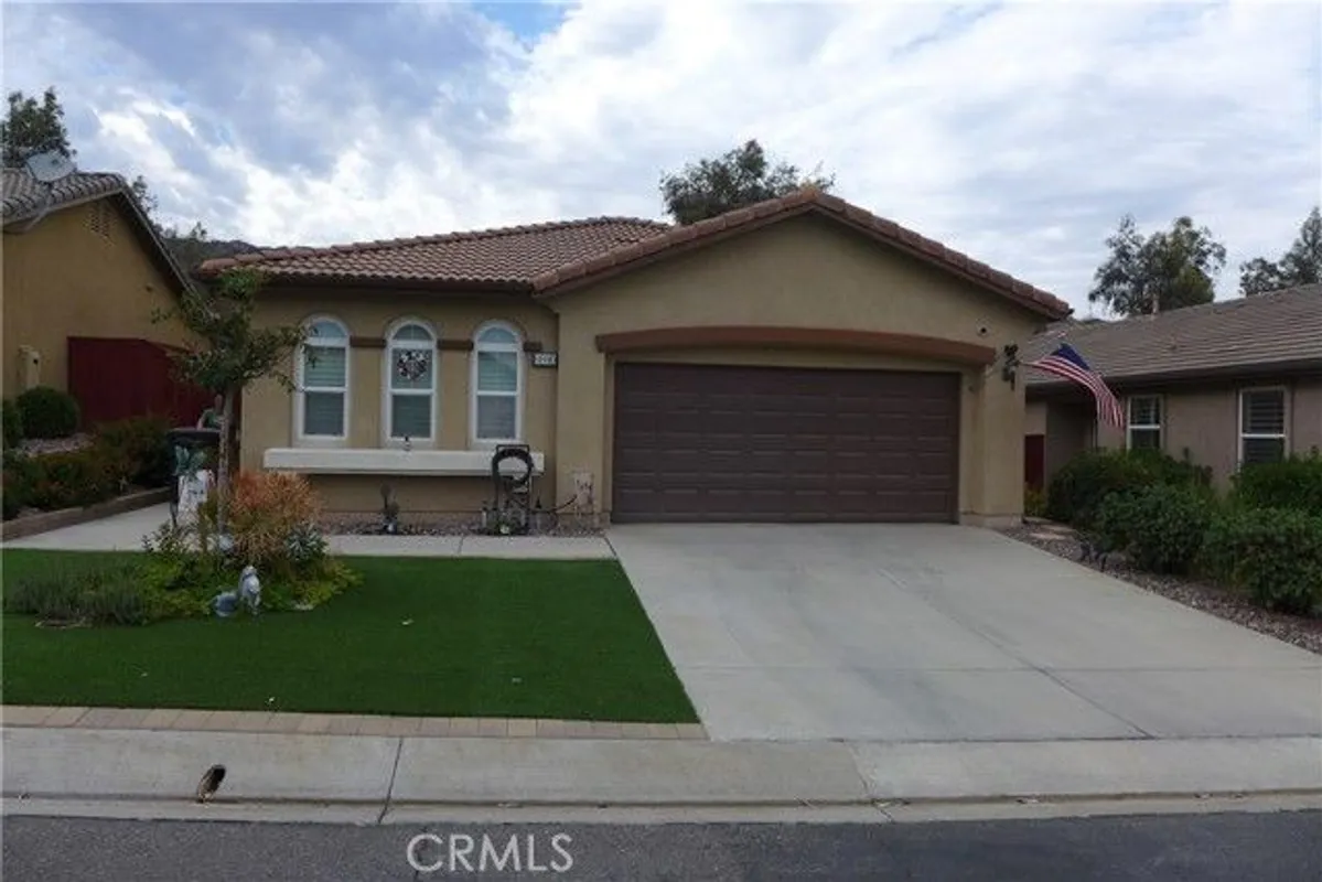 Property Slideshow image 1 of 22 | 8840 duval ln, Hemet, CA, 92545