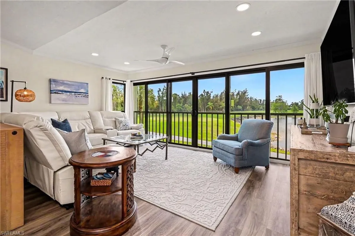 Property Slideshow image 1 of 29 | 5950 trailwinds dr 222, Fort Myers, FL, 33907