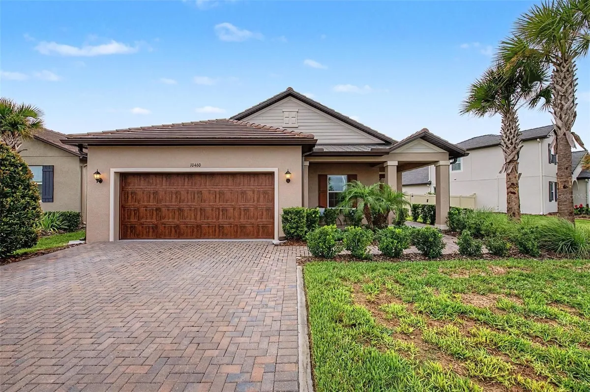 Property Slideshow image 1 of 96 | 10460 gable dig loop, San Antonio, FL, 33576