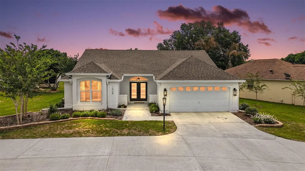 Property Slideshow image 1 of 39 | 1028 soledad way, The Villages, FL, 32159
