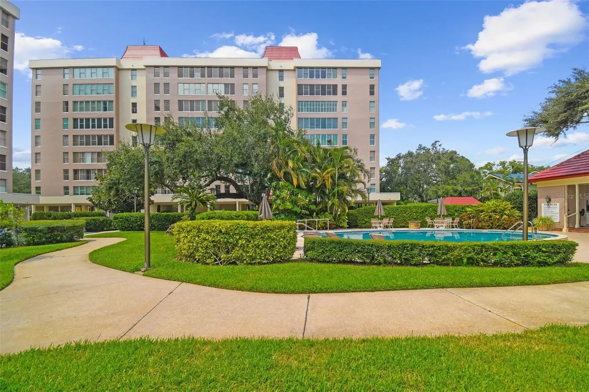 Property Slideshow image 1 of 50 | 2403 s ardson pl 902b, Tampa, FL, 33629