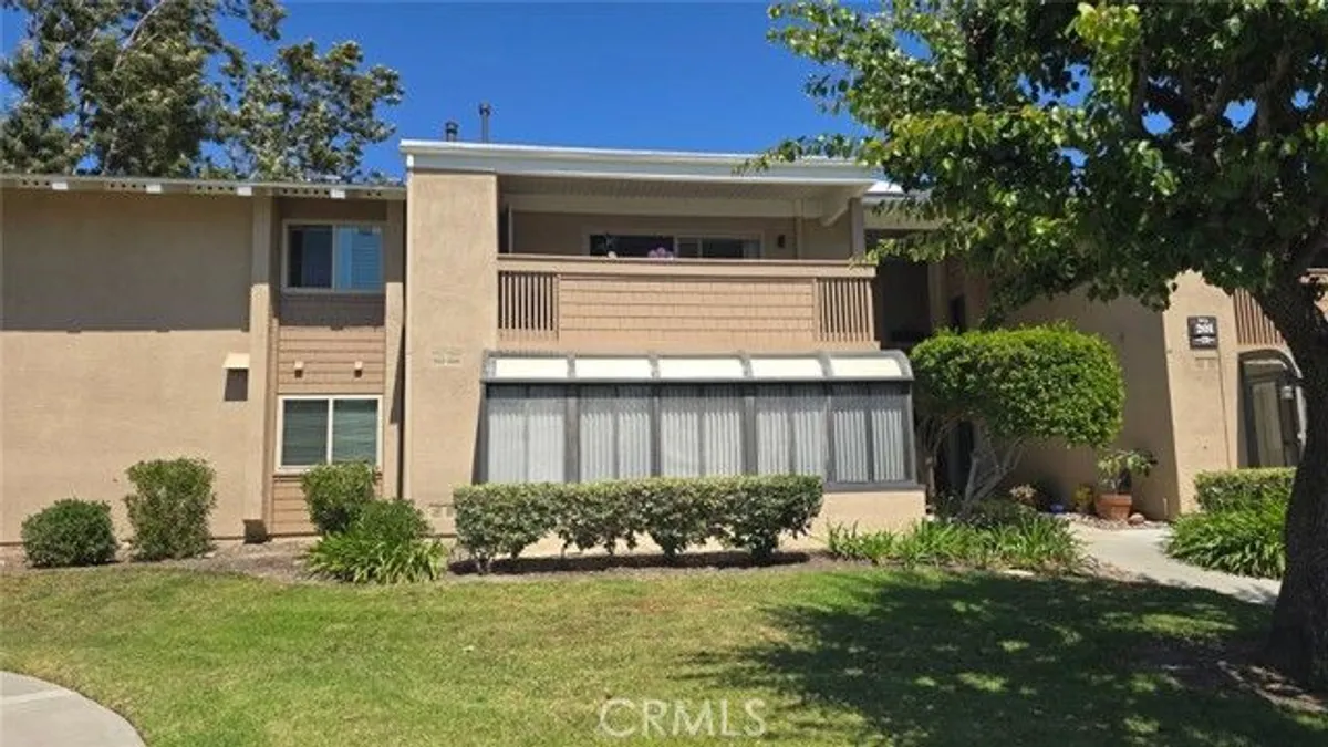 Property Slideshow image 1 of 1 | 8788 coral springs ct 201b, Huntington Beach, CA, 92646