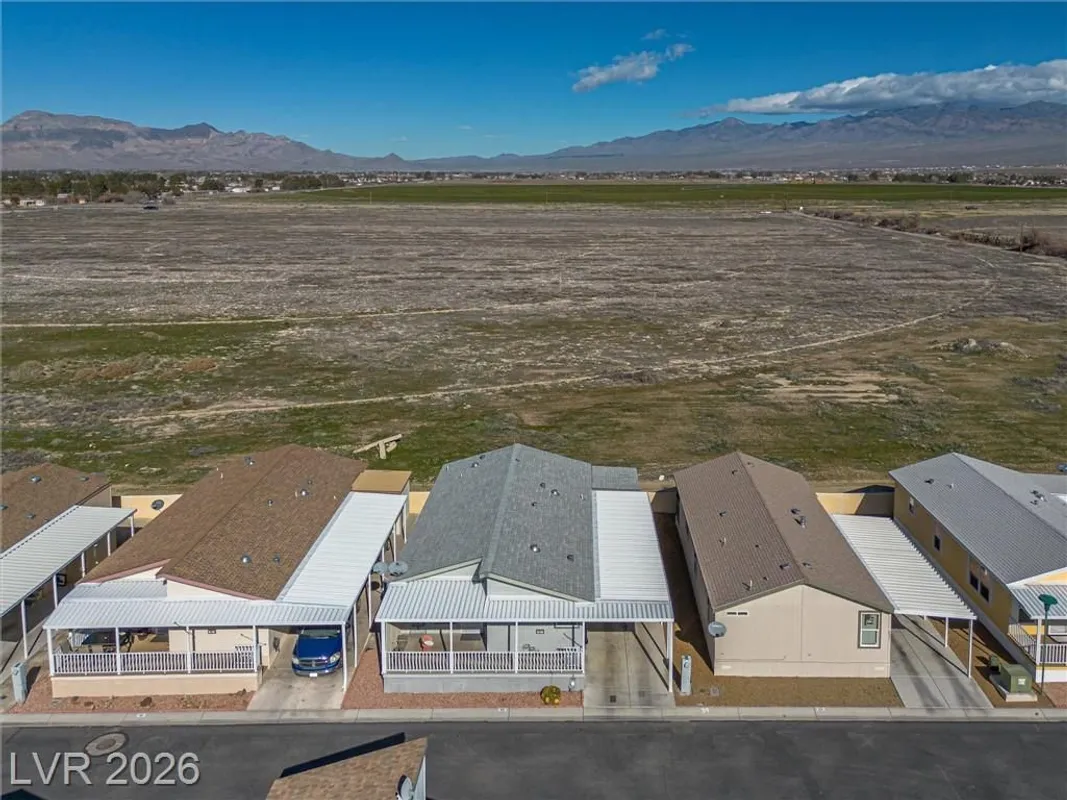 Property Slideshow image 1 of 31 | 921 montecito dr, Pahrump, NV, 89048