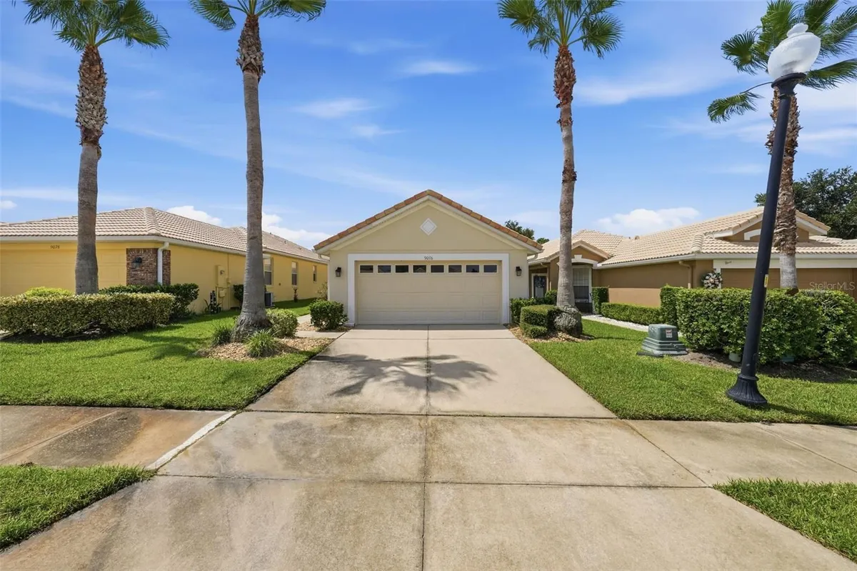 Property Slideshow image 1 of 52 | 9076 saint andrews way, Mount Dora, FL, 32757