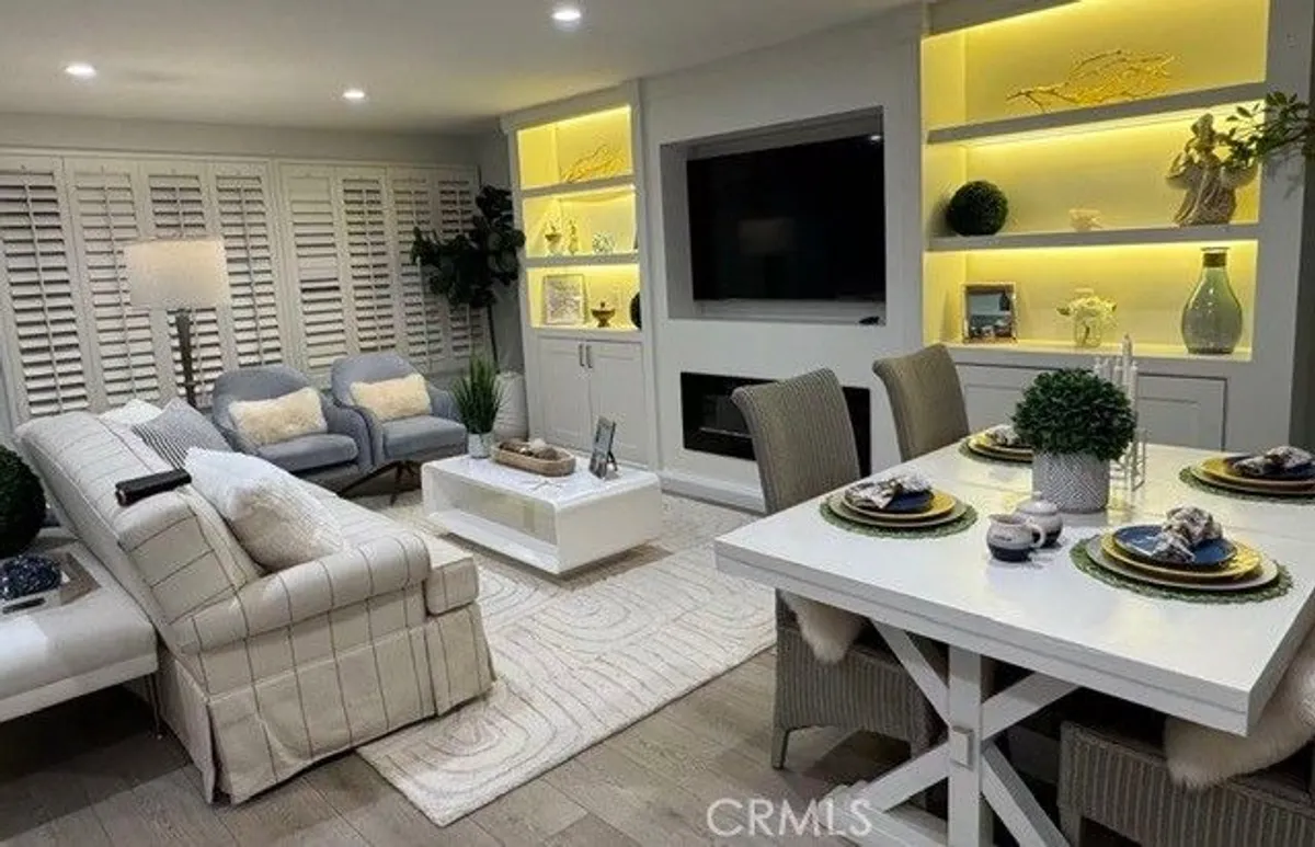 Property Slideshow image 1 of 35 | 2305 via puerta, Laguna Woods, CA, 92637