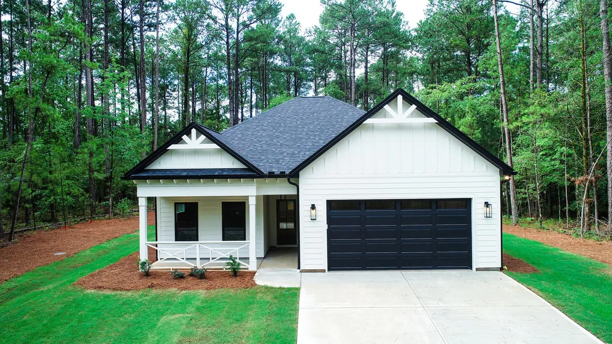 Property Slideshow image 1 of 25 | 114 rhett dr, Mccormick, SC, 29835