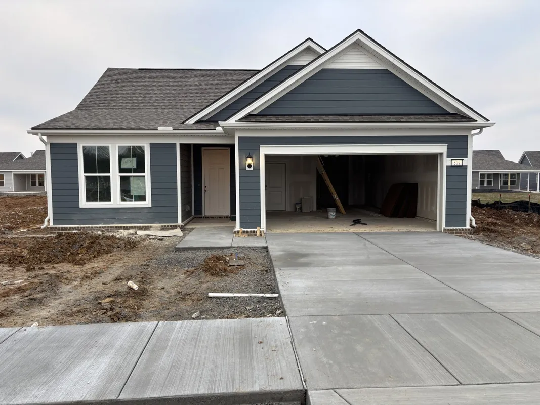 Property Slideshow image 1 of 54 | 905 bur oak rd, Lebanon, TN, 37090