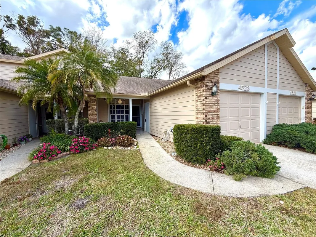 Property Slideshow image 1 of 62 | 4523 glen holw, New Port Richey, FL, 34653