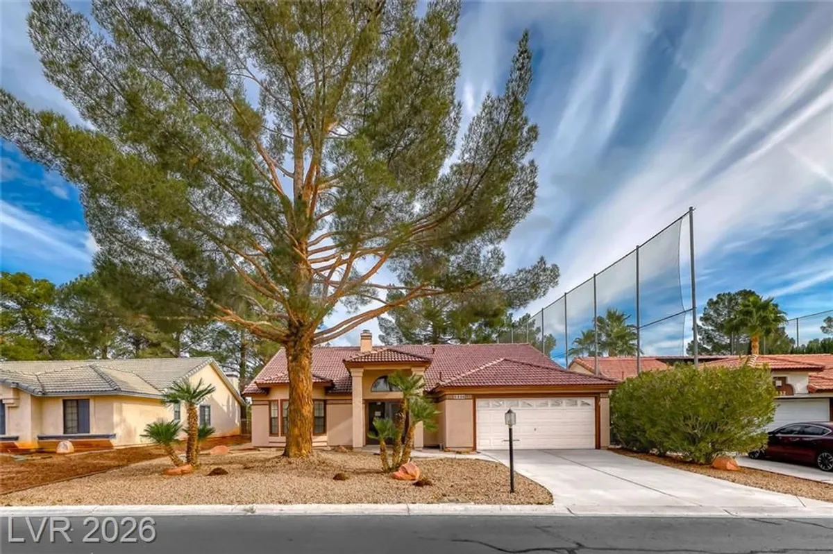 Property Slideshow image 1 of 26 | 5336 singing hills dr, Las Vegas, NV, 89130