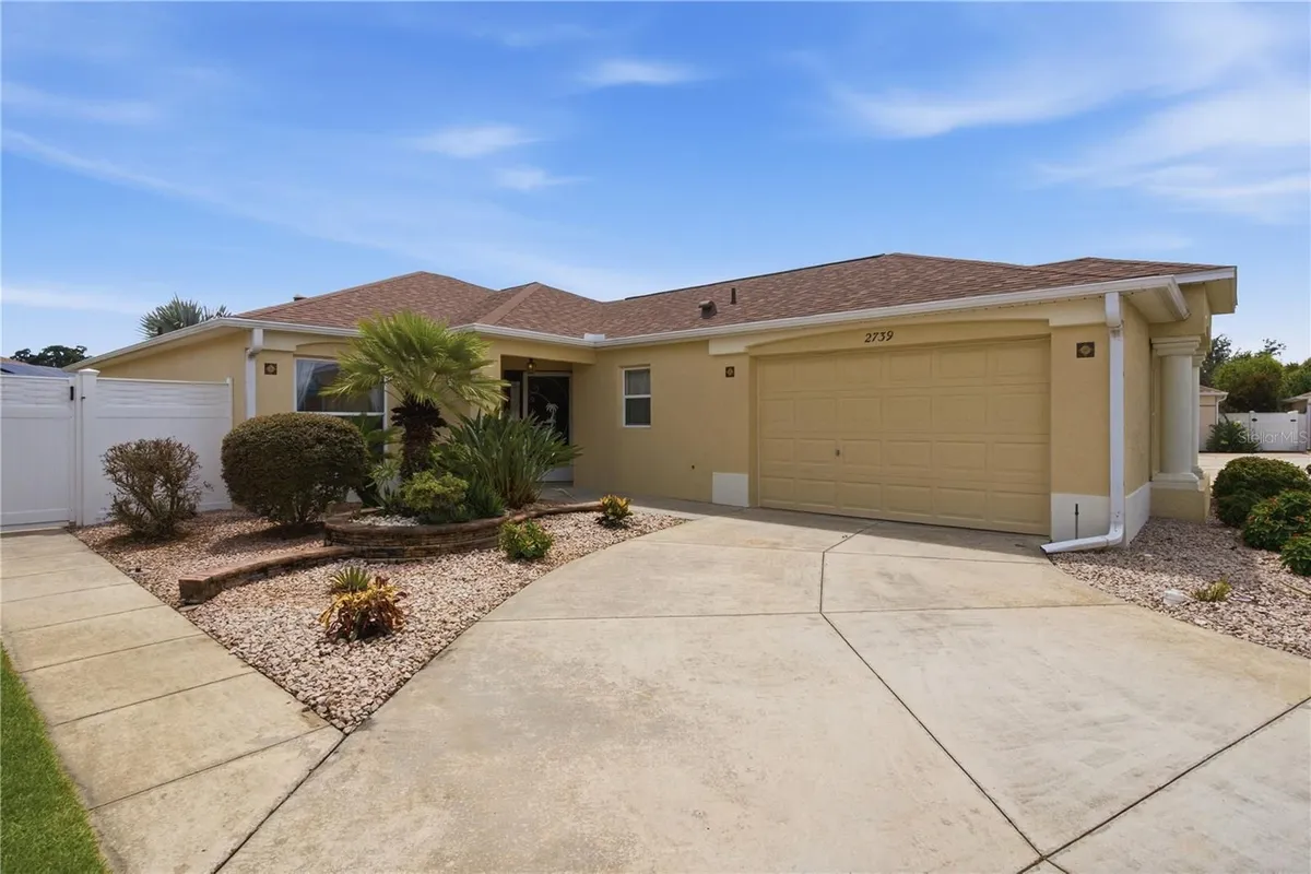 Property Slideshow image 1 of 49 | 2739 alandari ln, The Villages, FL, 32162