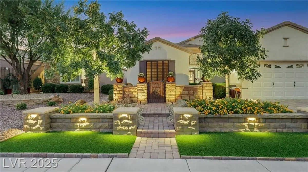Property Slideshow image 1 of 63 | 2448 hamonah dr, Henderson, NV, 89044