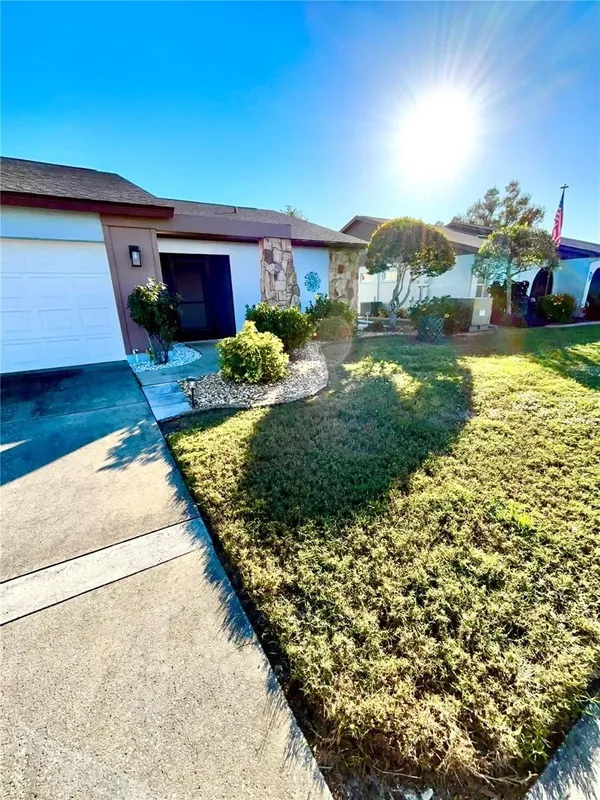 Property Slideshow image 1 of 45 | 209 persimmon st # 209, Englewood, FL, 34223