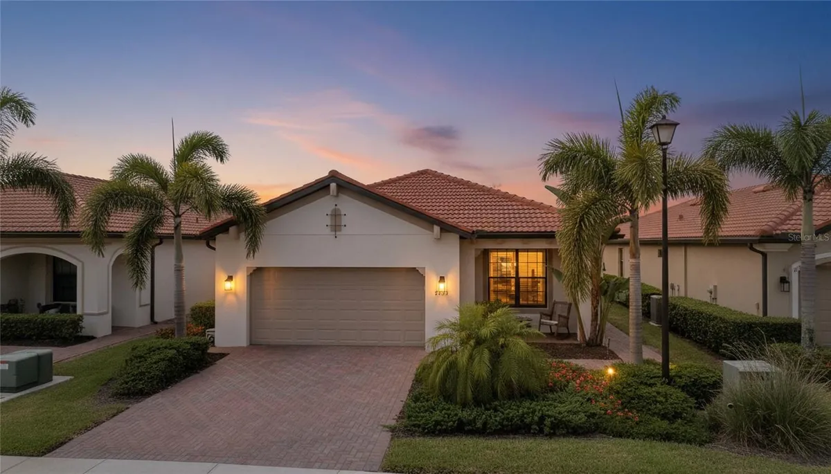 Property Slideshow image 1 of 77 | 24113 spartina dr, Venice, FL, 34293
