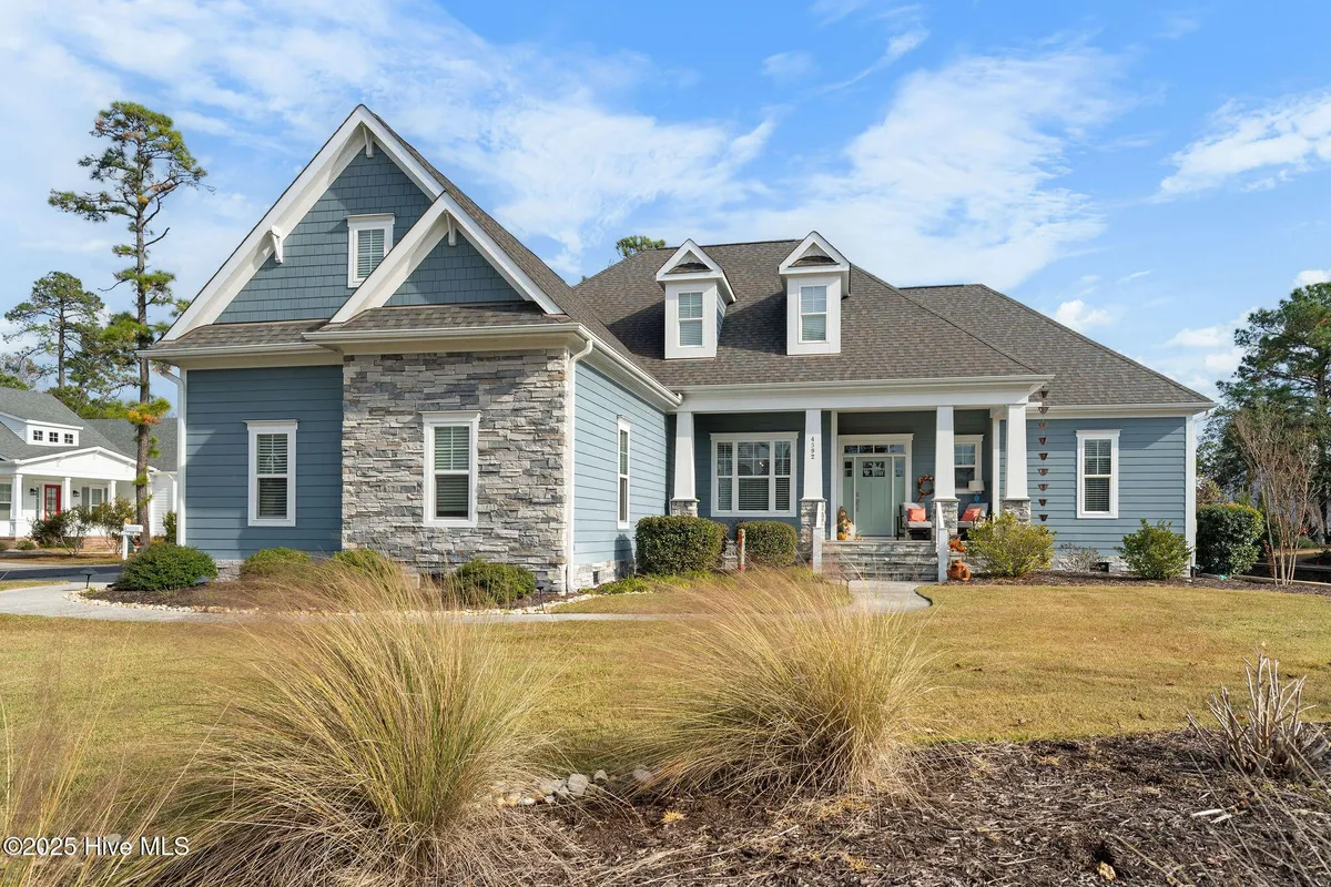 Property Slideshow image 1 of 78 | 4392 spanish moss ct, Southport, NC, 28461
