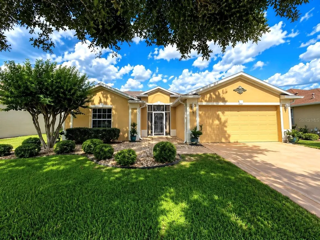 Property Slideshow image 1 of 74 | 16026 sw 14th avenue rd, Ocala, FL, 34473