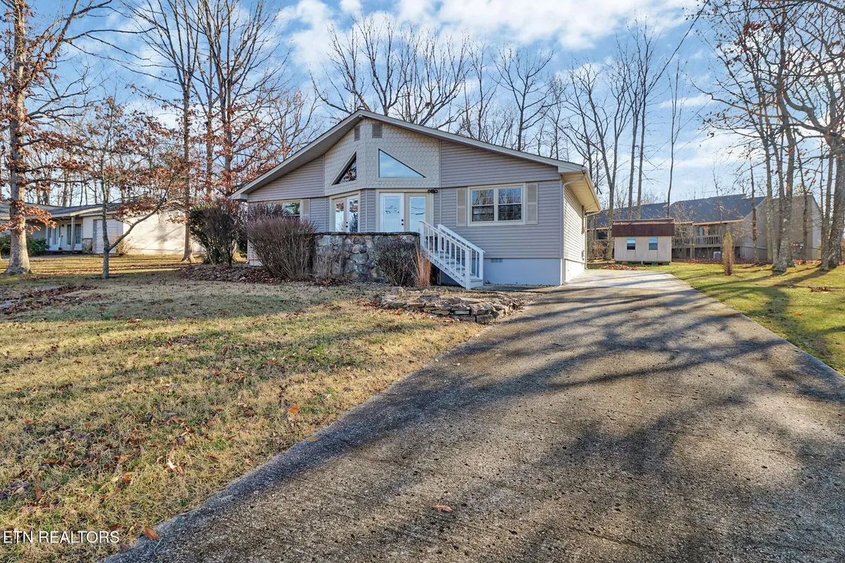 Property Slideshow image 1 of 28 | 119 eagle ln, Crossville, TN, 38558