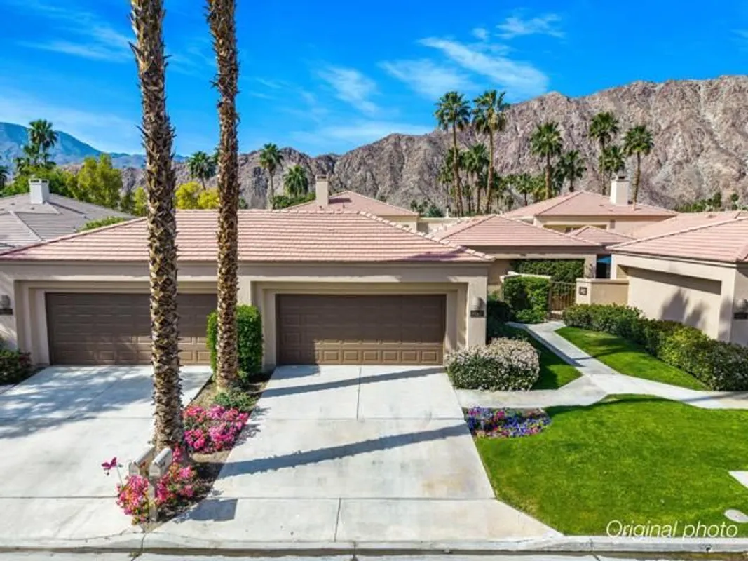 Property Slideshow image 1 of 50 | 54229 oakhill, La Quinta, CA, 92253