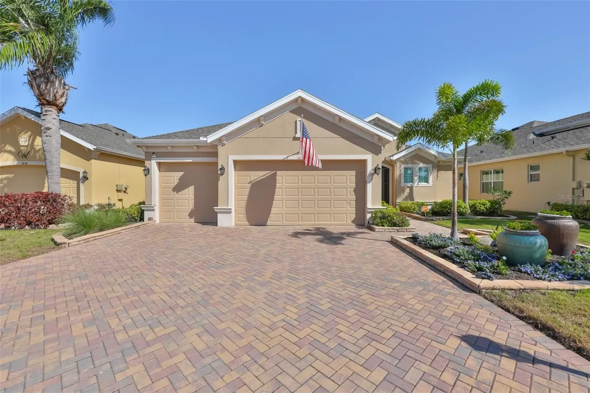 Property Slideshow image 1 of 47 | 1618 emerald dunes dr, Sun City Center, FL, 33573