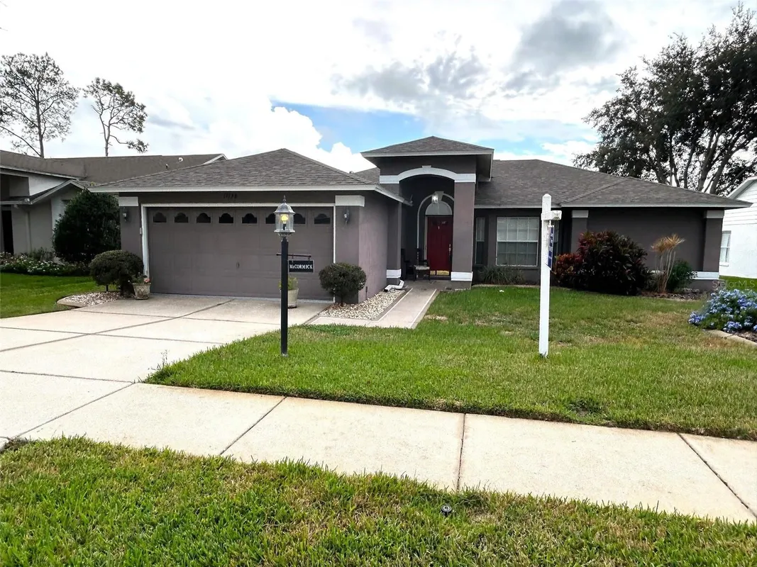 Property Slideshow image 1 of 39 | 11138 brooklawn dr, Hudson, FL, 34667