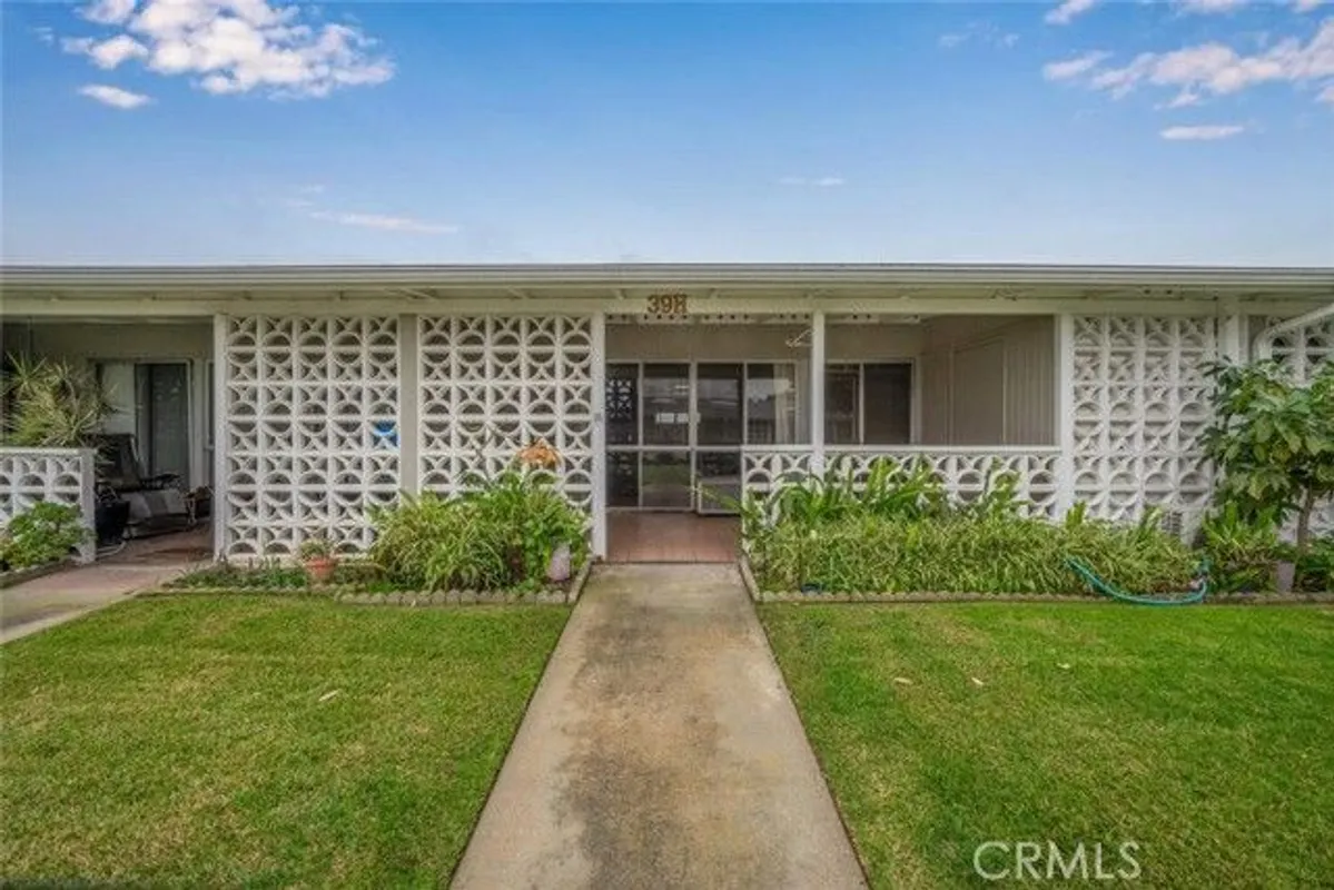 Property Slideshow image 1 of 30 | 1642 merion way # 39h, Seal Beach, CA, 90740