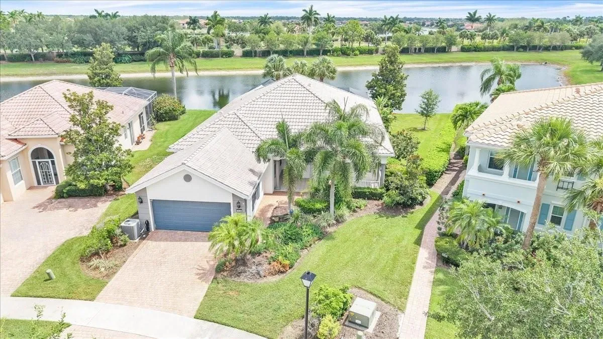 Property Slideshow image 1 of 62 | 13430 attaviano st, Venice, FL, 34293