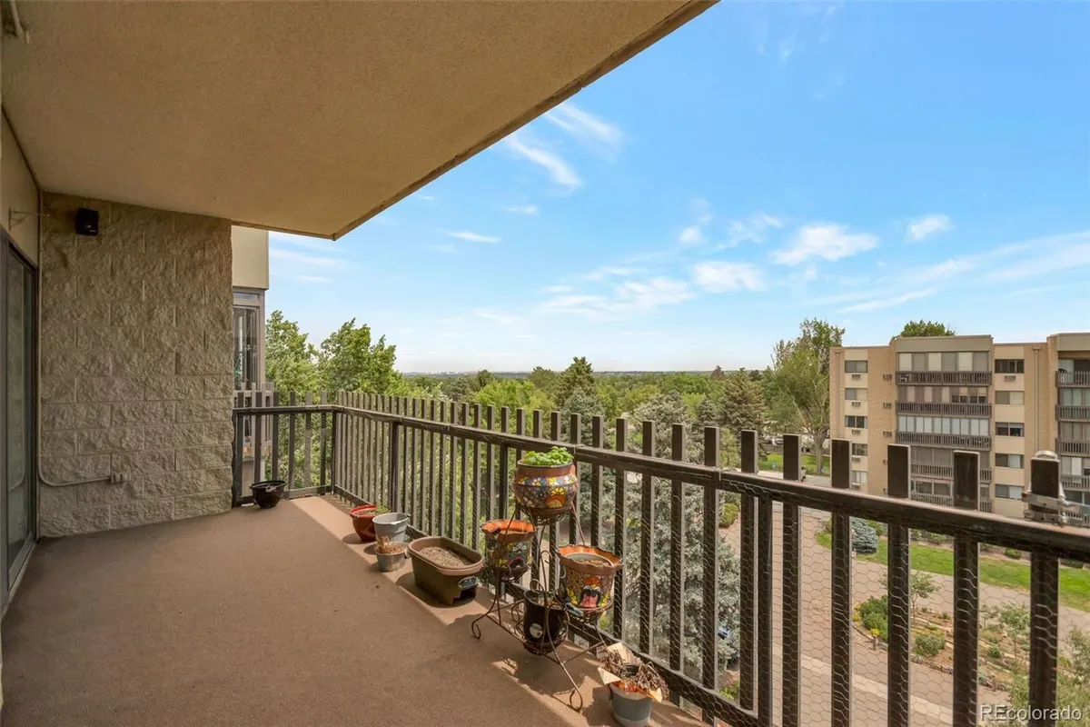 Property Slideshow image 1 of 15 | 14000 e linvale pl 610, Aurora, CO, 80014