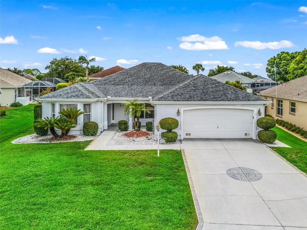 Property Slideshow image 1 of 38 | 823 san salvador dr, The Villages, FL, 32159