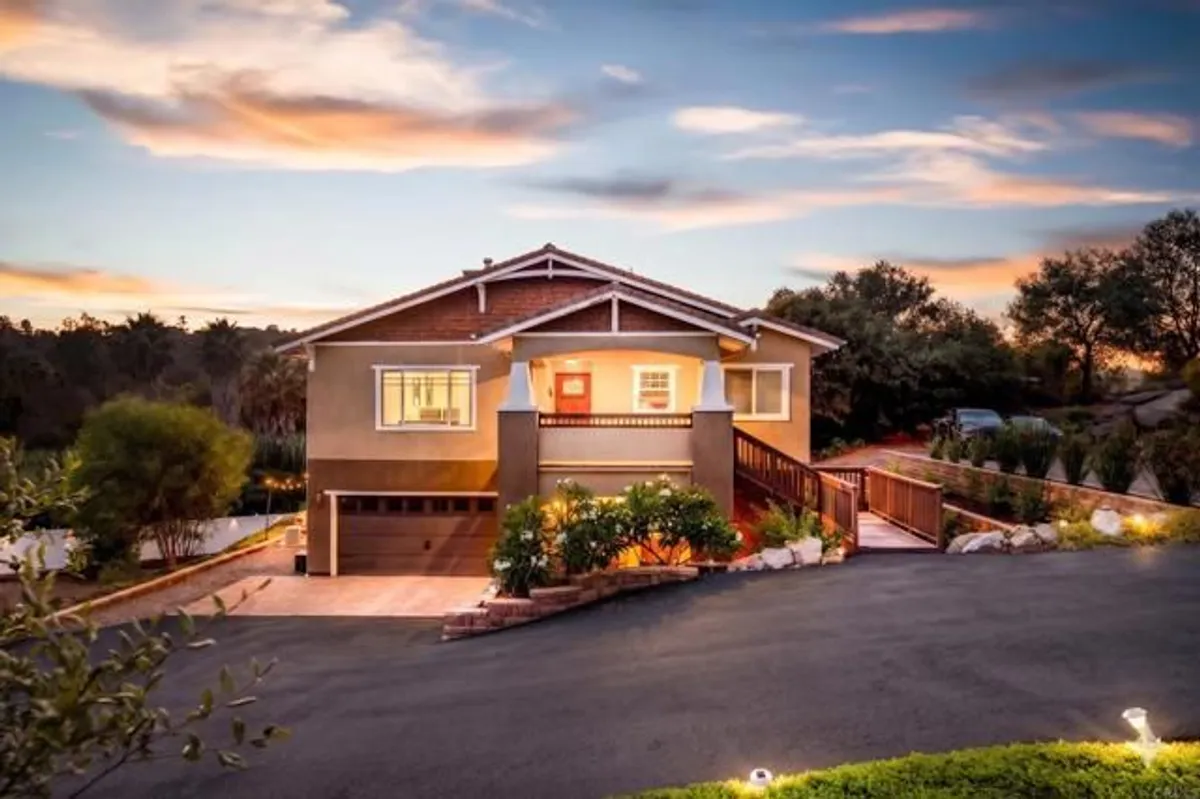 Property Slideshow image 1 of 75 | 27636 mountain meadow rd, Escondido, CA, 92026