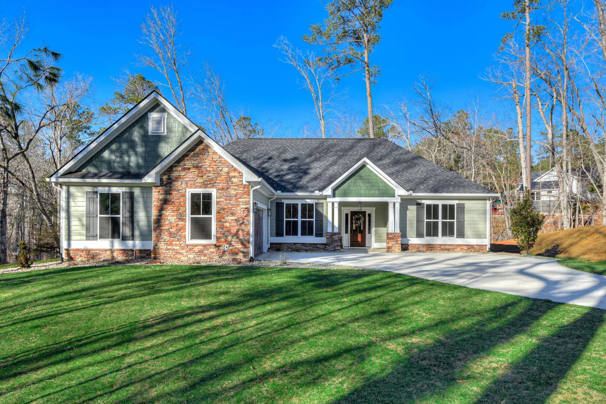 Property Slideshow image 1 of 5 | 118 tara dr, Mccormick, SC, 29835