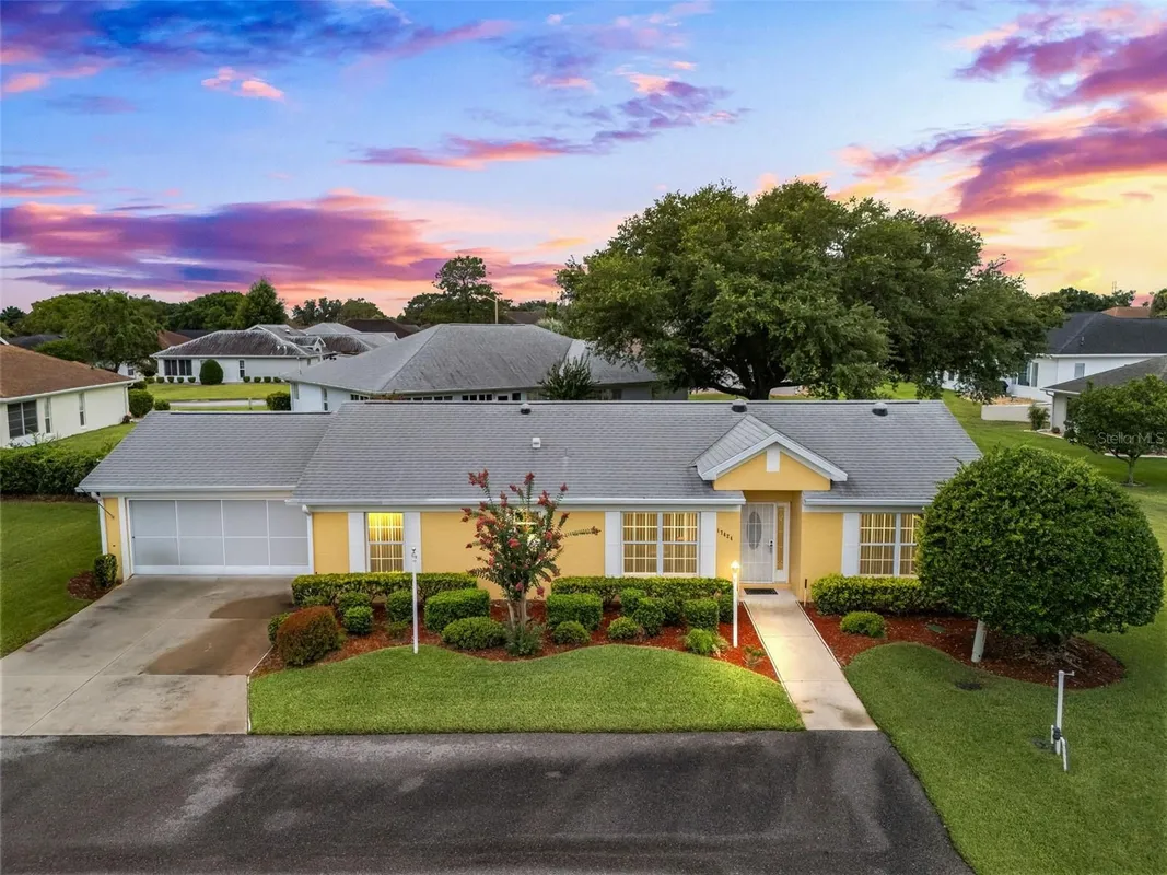 Property Slideshow image 1 of 45 | 17424 se 111th ave, Summerfield, FL, 34491