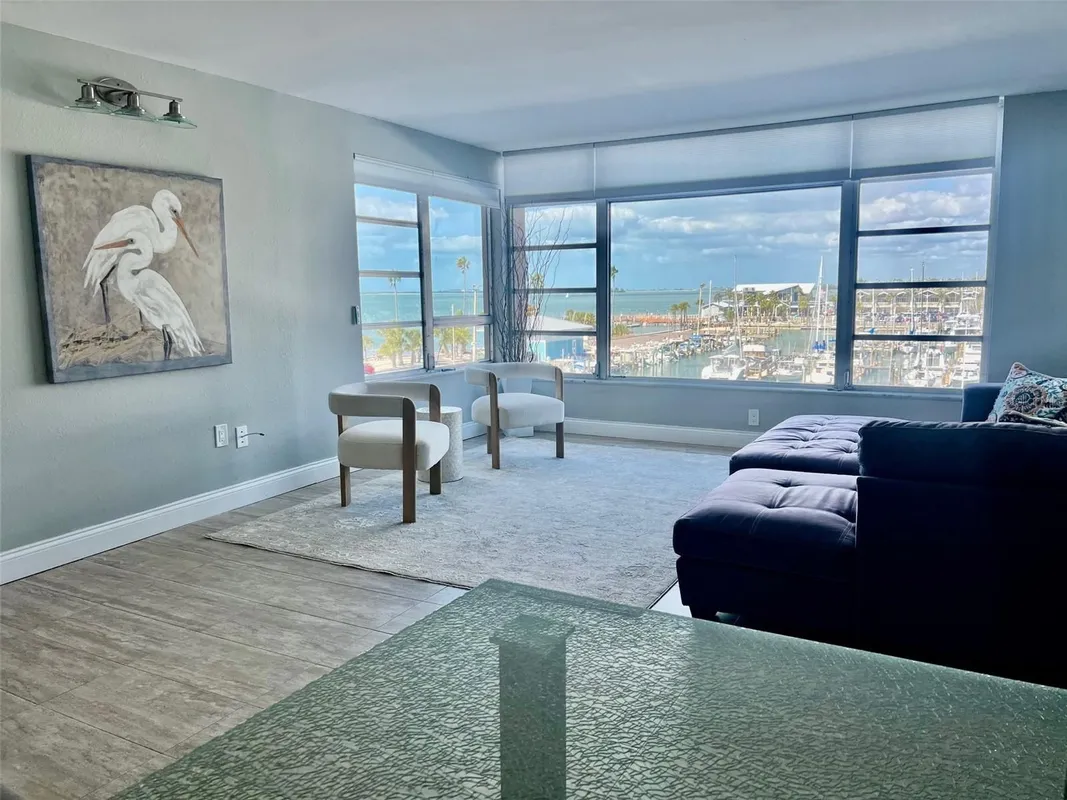 Property Slideshow image 1 of 33 | 634 edgewater dr 447, Dunedin, FL, 34698