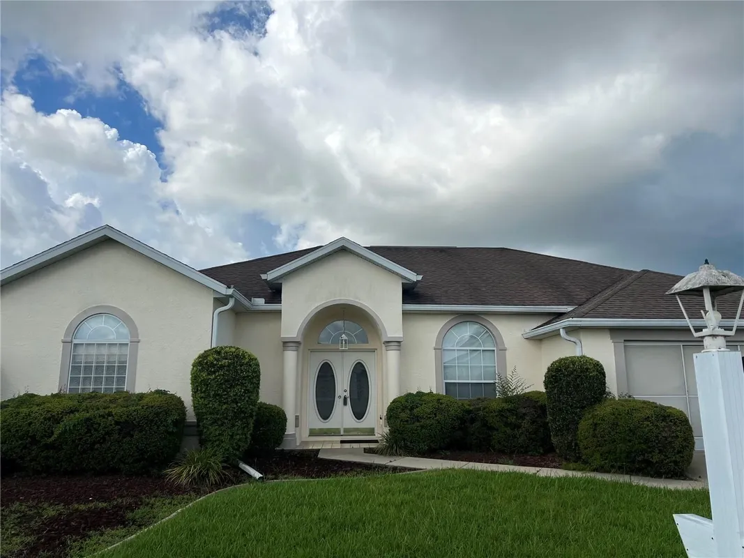 Property Slideshow image 1 of 33 | 5500 nw 23rd pl, Ocala, FL, 34482