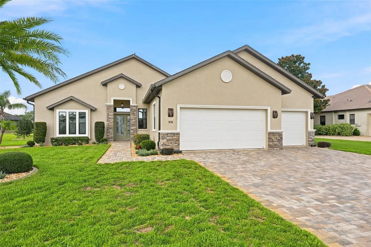 Property Slideshow image 1 of 49 | 9196 palm beach dr, Brooksville, FL, 34613