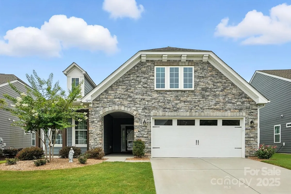Property Slideshow image 1 of 48 | 3297 oliver stanley trl, Lancaster, SC, 29720