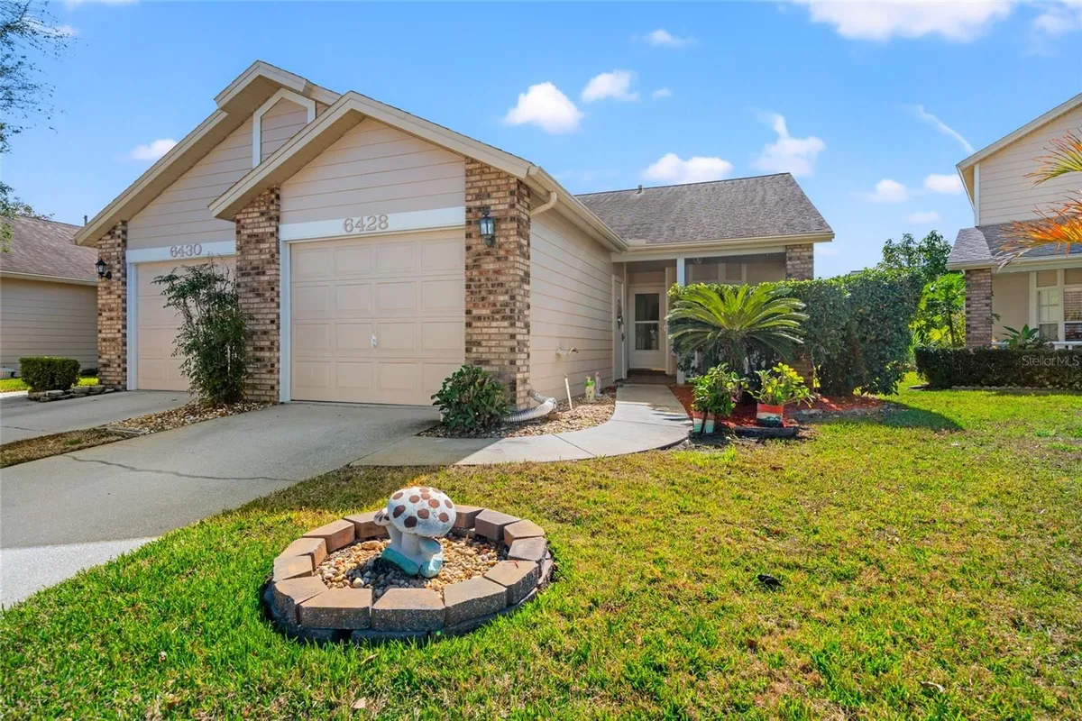 Property Slideshow image 1 of 29 | 6428 thicket trl, New Port Richey, FL, 34653