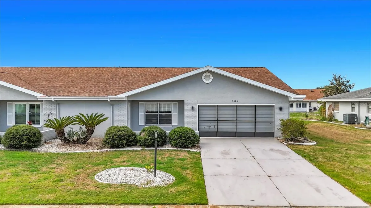 Property Slideshow image 1 of 59 | 1620 bentwood dr, Sun City Center, FL, 33573