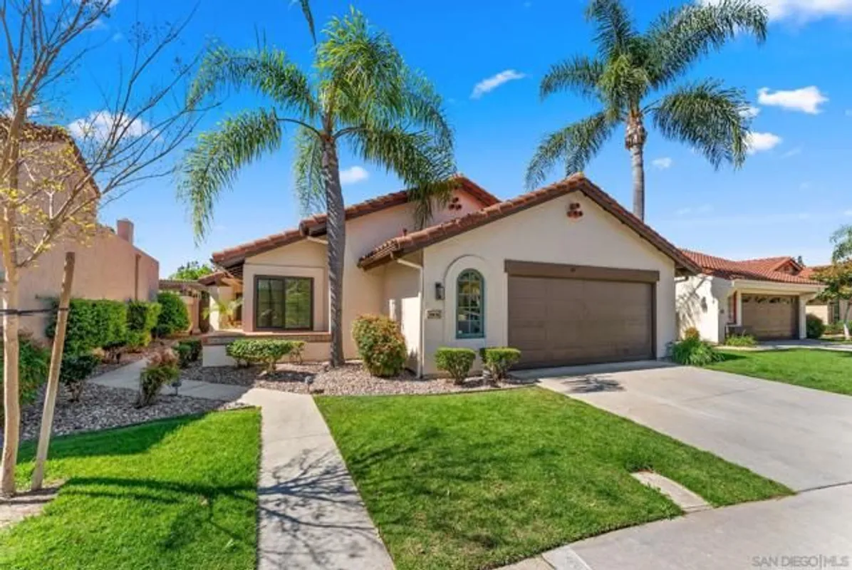 Property Slideshow image 1 of 46 | 18038 caminito balata, San Diego, CA, 92128