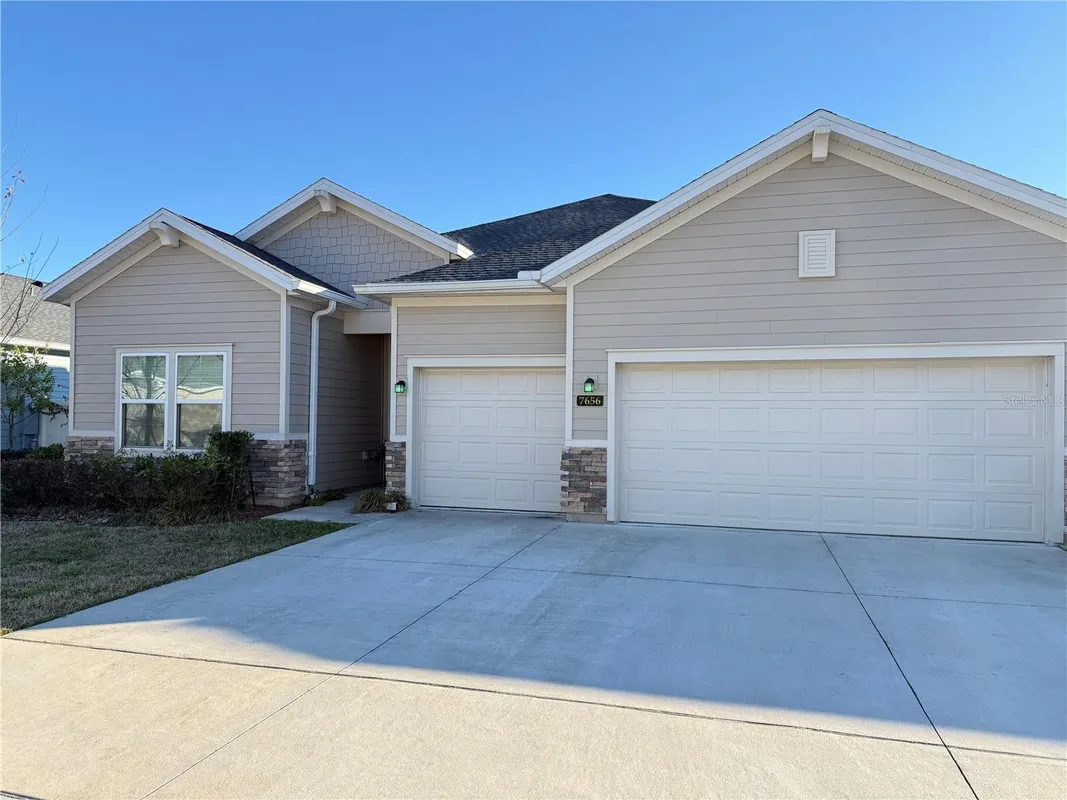 Property Slideshow image 1 of 35 | 7656 sw 74th loop, Ocala, FL, 34481