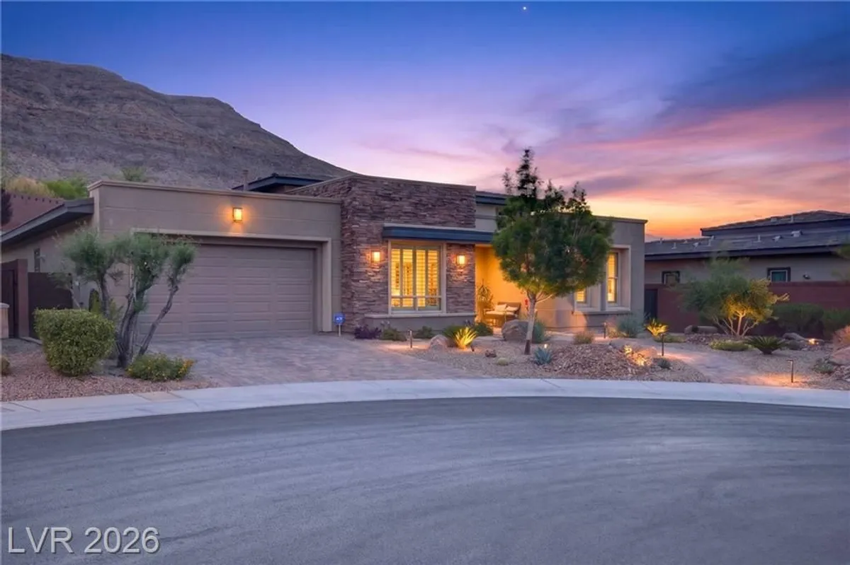 Property Slideshow image 1 of 59 | 6641 ruby desert ct, Las Vegas, NV, 89148