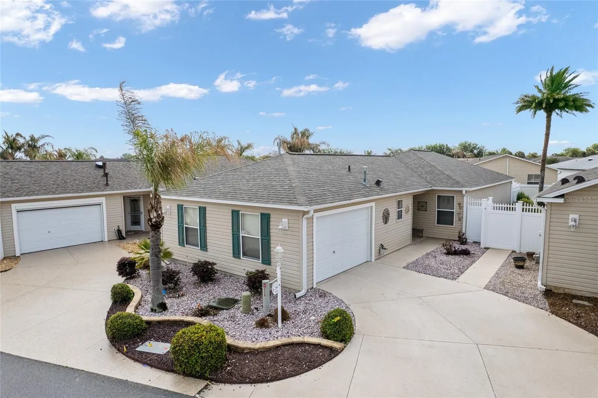 Property Slideshow image 1 of 28 | 2367 camden ter, The Villages, FL, 32162