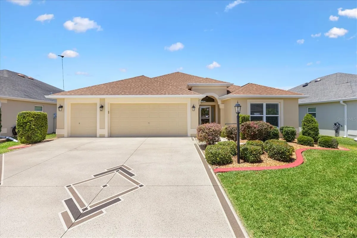 Property Slideshow image 1 of 38 | 4348 tuscaloosa path, The Villages, FL, 32163