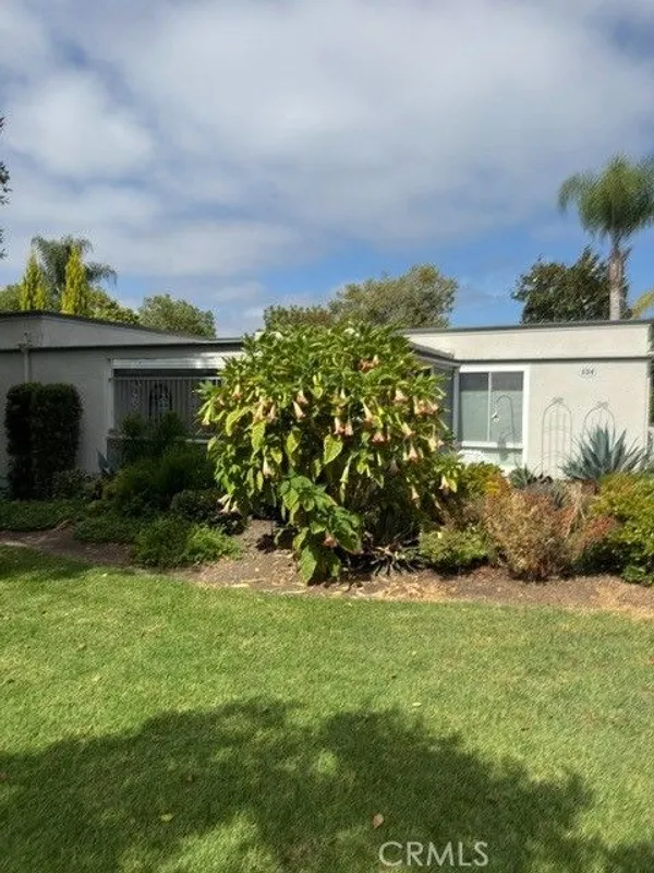 Property Slideshow image 1 of 35 | 534 via estrada b, Laguna Woods, CA, 92637