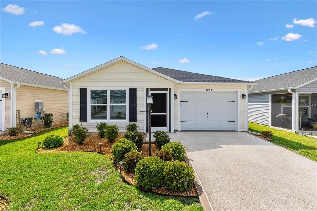 Property Slideshow image 1 of 34 | 3948 munford ter, The Villages, FL, 32163