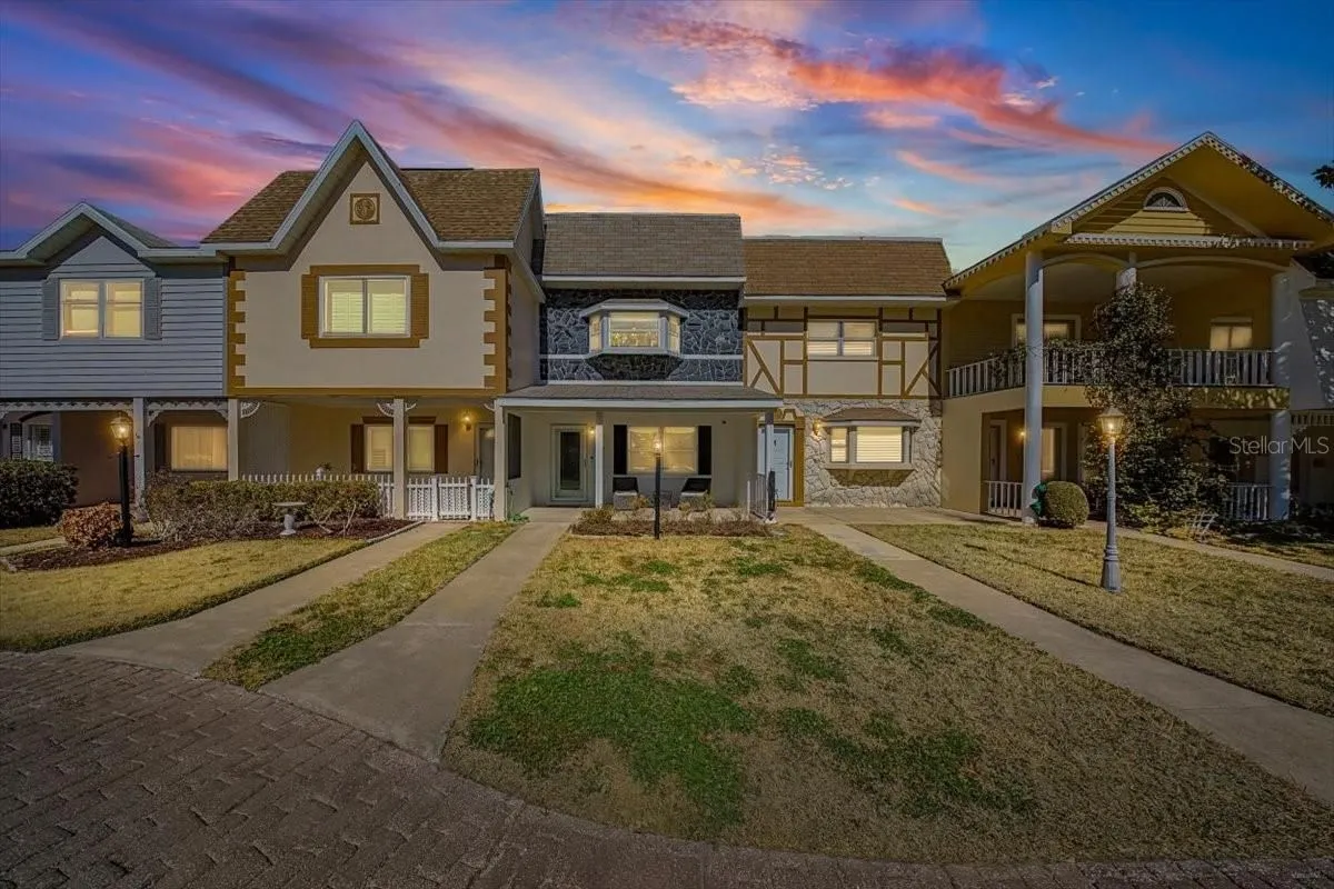 Property Slideshow image 1 of 21 | 8830 sw 98th pl l, Ocala, FL, 34481