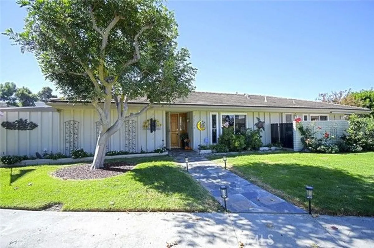 Property Slideshow image 1 of 63 | 27252 via callejon b, San Juan Capistrano, CA, 92675