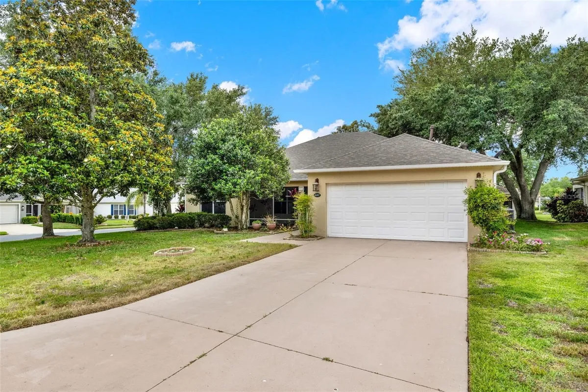 Property Slideshow image 1 of 63 | 26807 bull run, Leesburg, FL, 34748