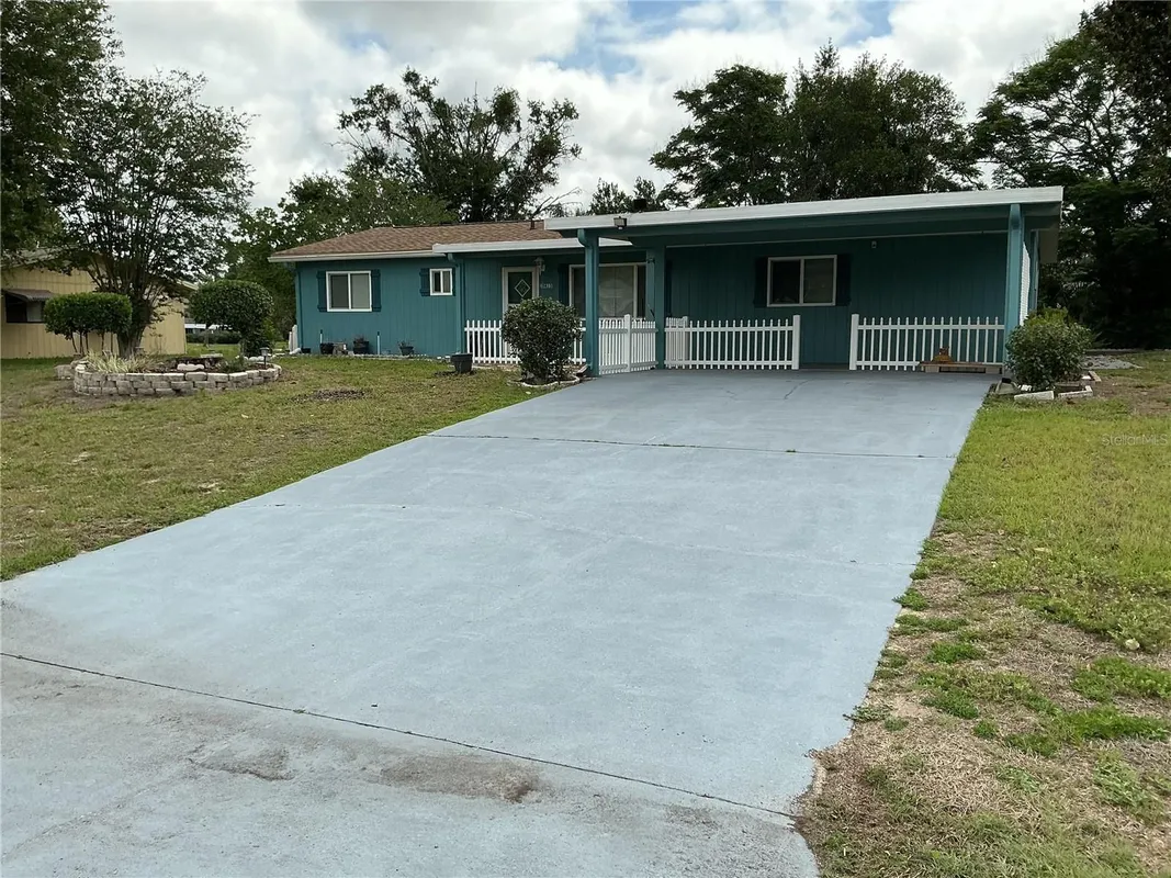Property Slideshow image 1 of 32 | 10415 sw 99th ave, Ocala, FL, 34481